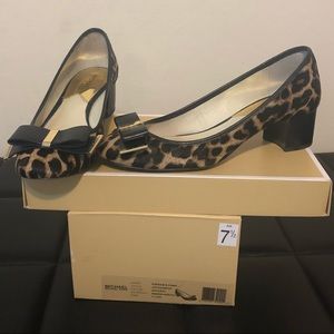 Michael Kors Kiera pump